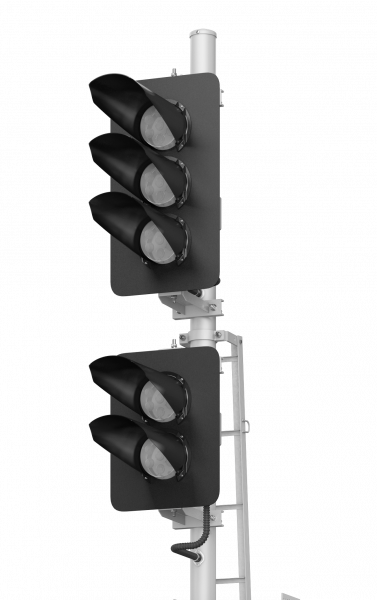 Светофор пятизначный со светодиодными светооптическими системами с двумя маршрутными указателями и трансформаторным ящиком 18041-00-00 ТУ32 ЦШ 2141-2009 (со светодиодными светооптическими системами НКМР.676636.030ТУ)